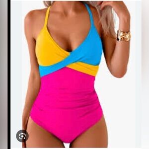 B2Prity one piece swimsuit NWT small